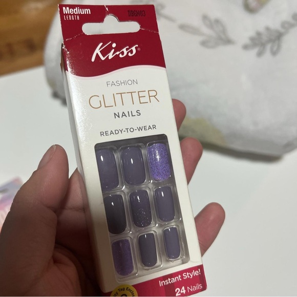 Salon Perfect, Kiss, Beetles Me Nail Sets - Picture 5 of 5